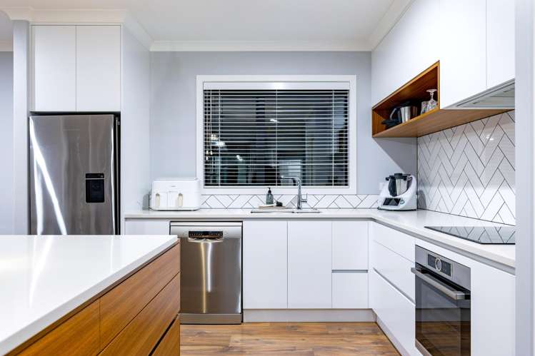 33 Blackmore Place Springlands_7