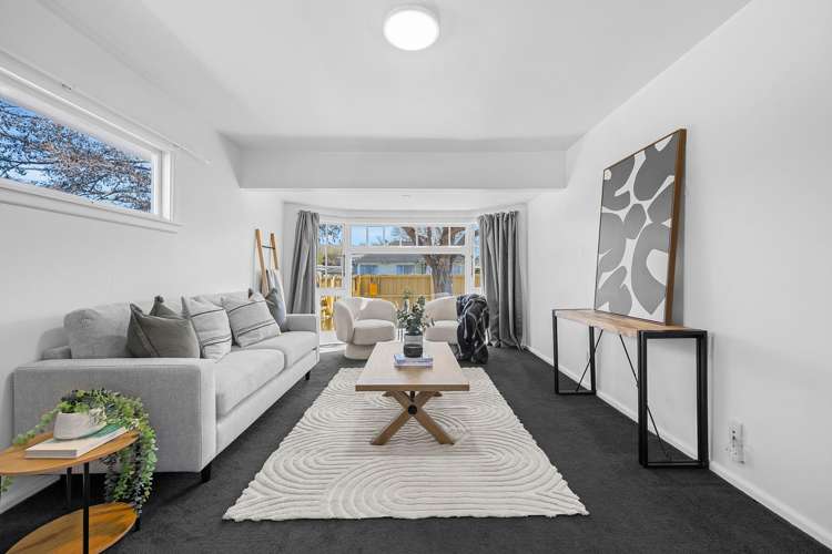 62 Achilles Street_2