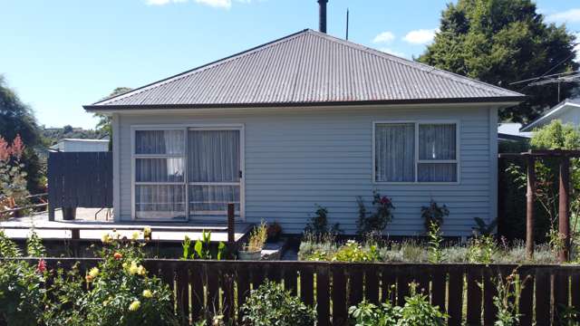 Reefton ... 3 Bedroom Charmer