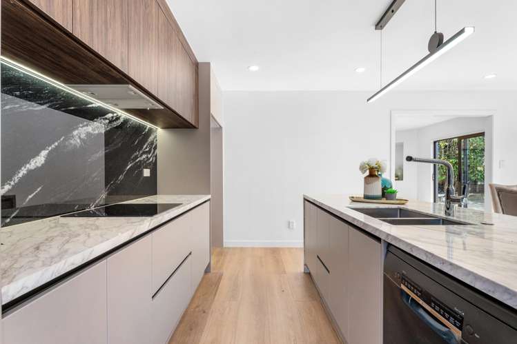 2/19 Rodney Road Northcote Point_11