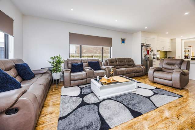 32 Helianthus Avenue Flat Bush_3