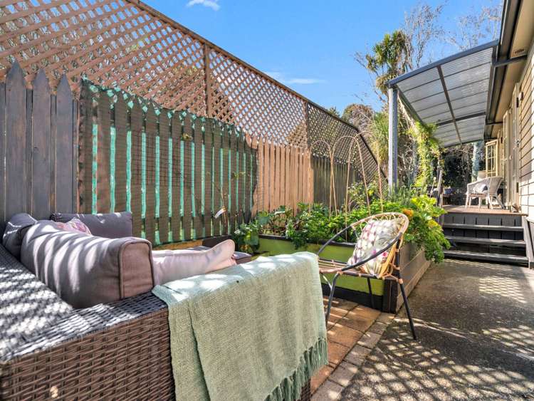 16 Rangiwhea Road Waiuku_11