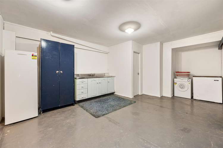 8 Day Place Springfield_10