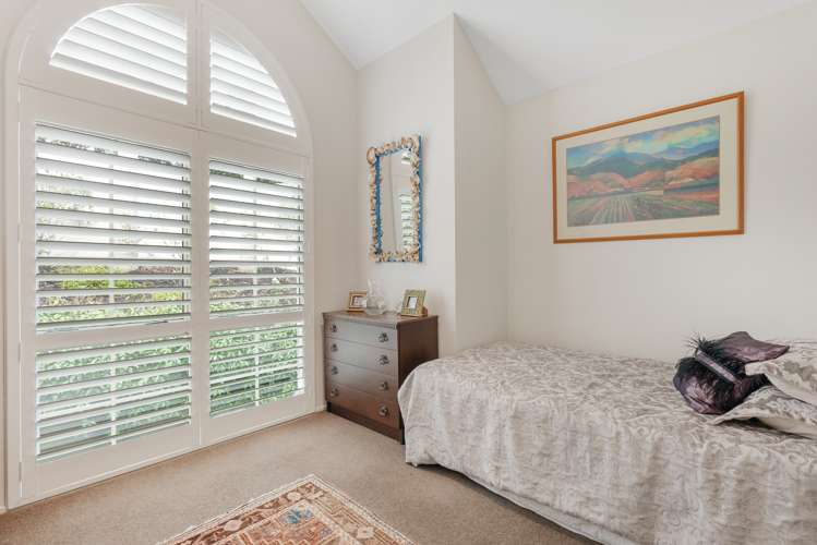 108 Frederick Street Hillsborough_15