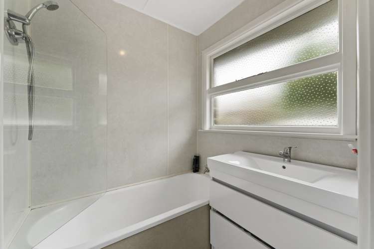 5 Marshwood Place Sockburn_8