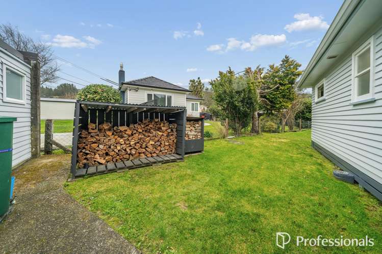 2 Short Street Wainuiomata_24
