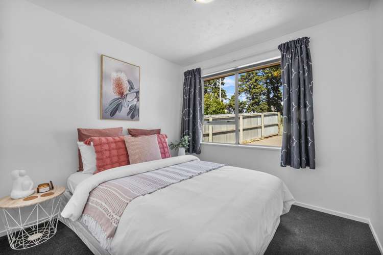 63 Keighleys Road Bromley_8