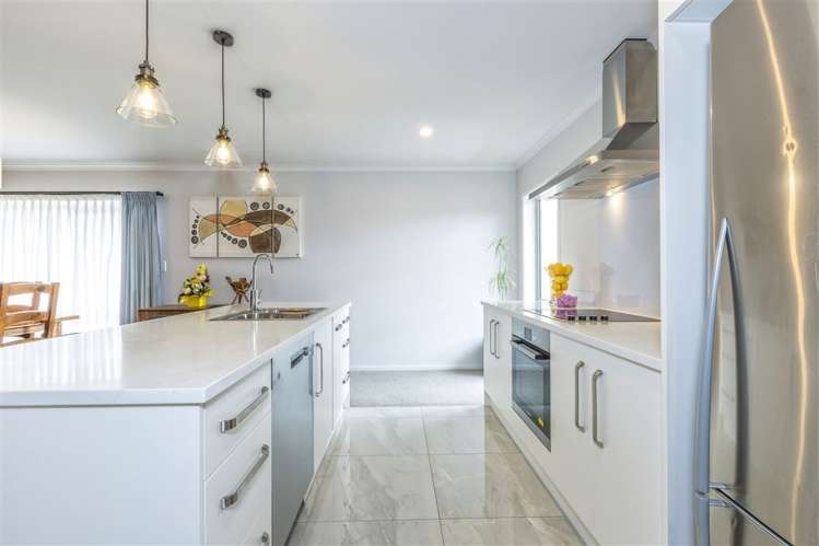 19 Parkgrove Crescent Pokeno_5