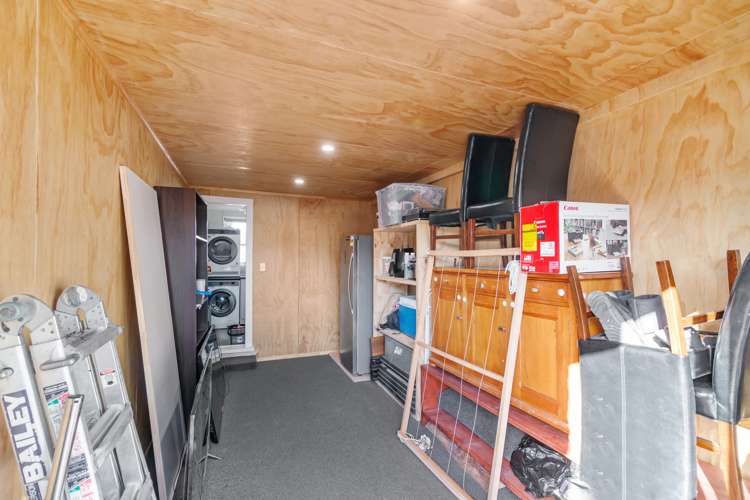 5b Middlebank Drive Richmond_9