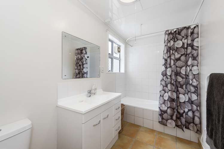 27 Awatere Avenue Beerescourt_20