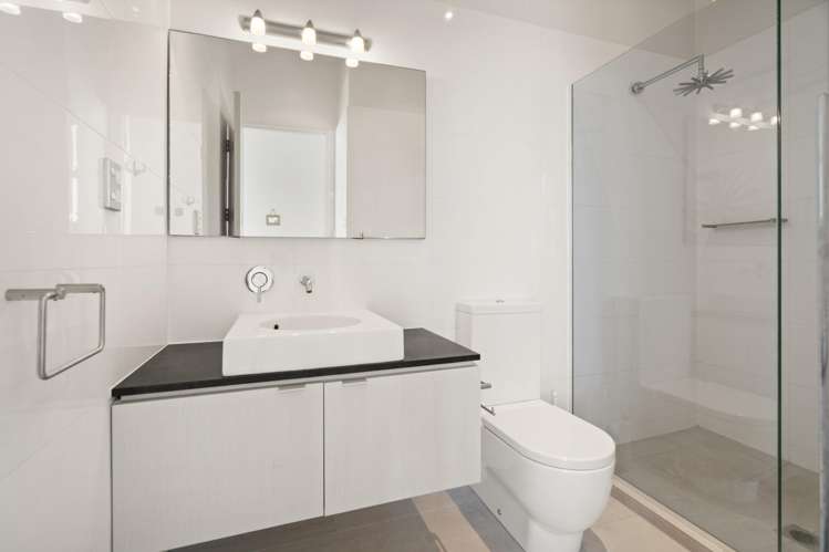 9/18 Dudley Crescent Cable Bay_11