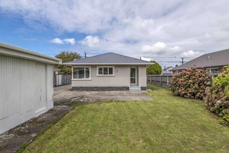 122 Springs Road Hornby_9