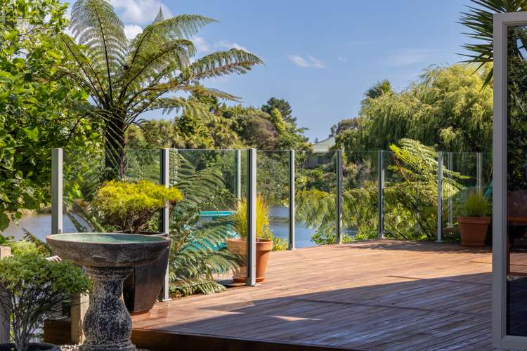 66 The Drive Paraparaumu Beach_12