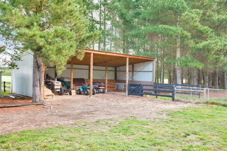 841 Poyntzs Road West Eyreton_13