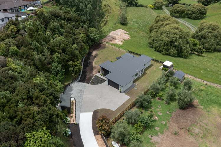 19 Crater Close Pyes Pa_18