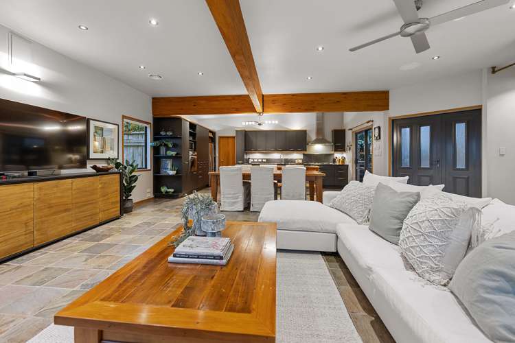 233 Omaha Drive Omaha_7