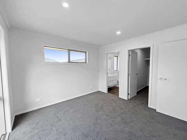 36 Pokerekere Crescent 2140_4