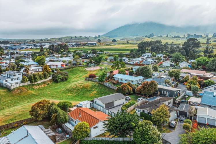 20B Arthur Crescent Hilltop_21