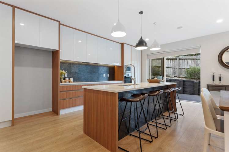 4 Carder Holland Way Hobsonville_8