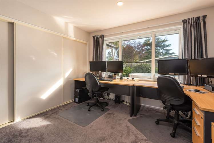 7 Len Hale Place Parklands_19