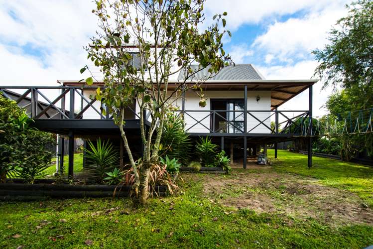 220 Solar Road Glen Eden_16