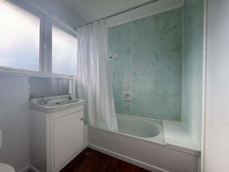 10A Silverstream Road 11600_4