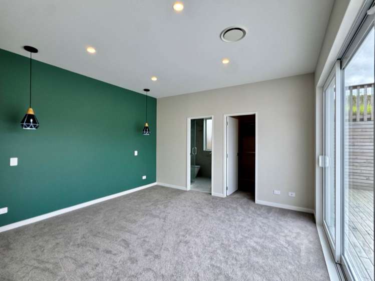 4 Silverhill Lane Millwater_13