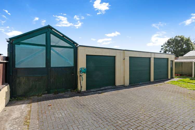 32 Browning Crescent Owhata_16