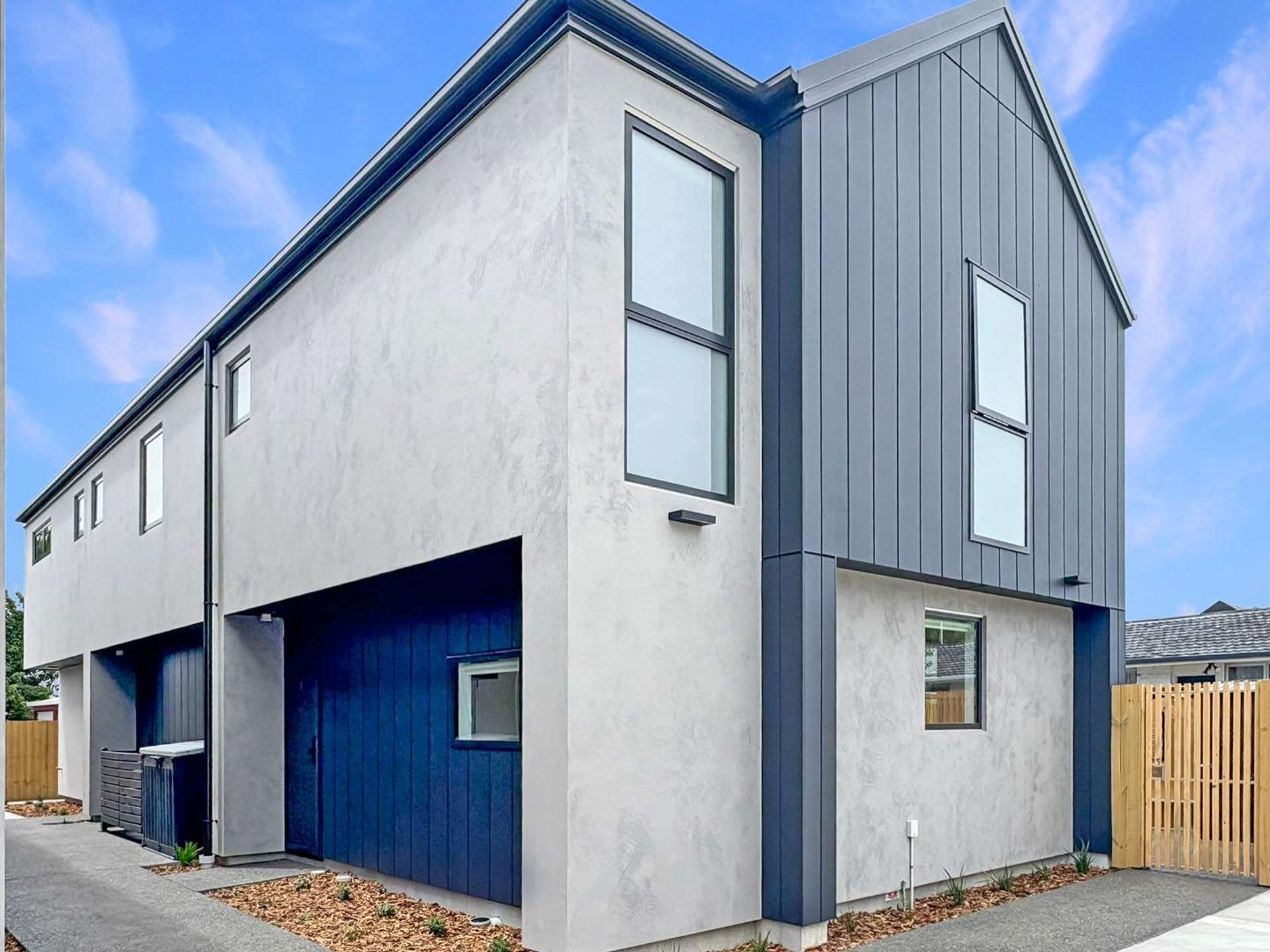 8/527 Hereford Street Linwood_0