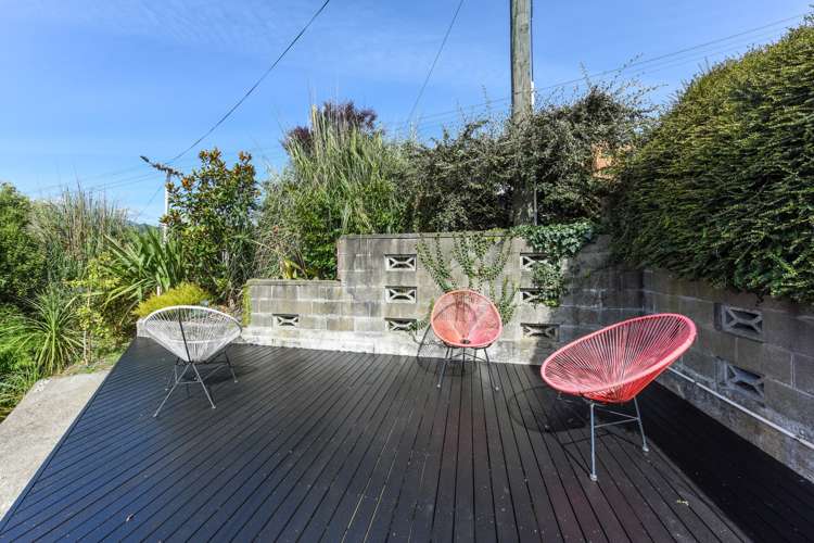 64 Montreal Road Toi Toi_15