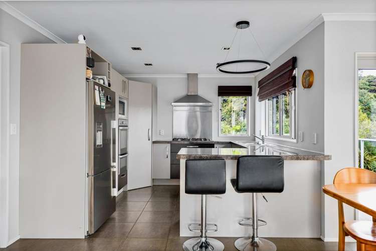 17 Carol Lee Place Albany Heights_7