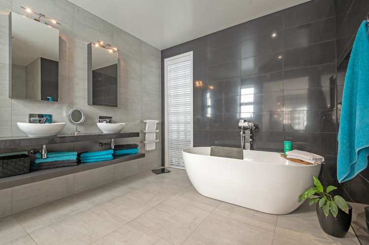 11 Barber Street Foxton Beach_15