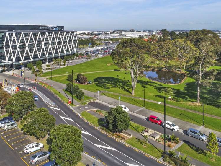 302/17 Putney Way Manukau_11