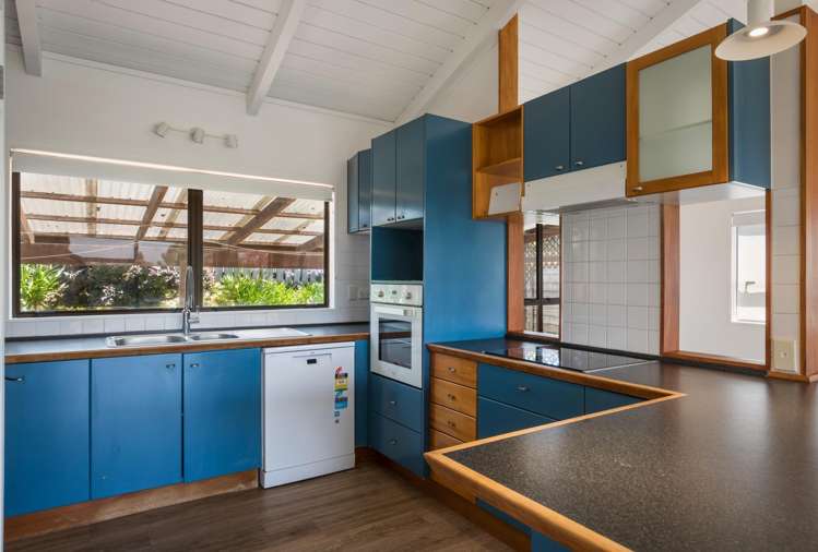 2 Denby Close Athenree_25