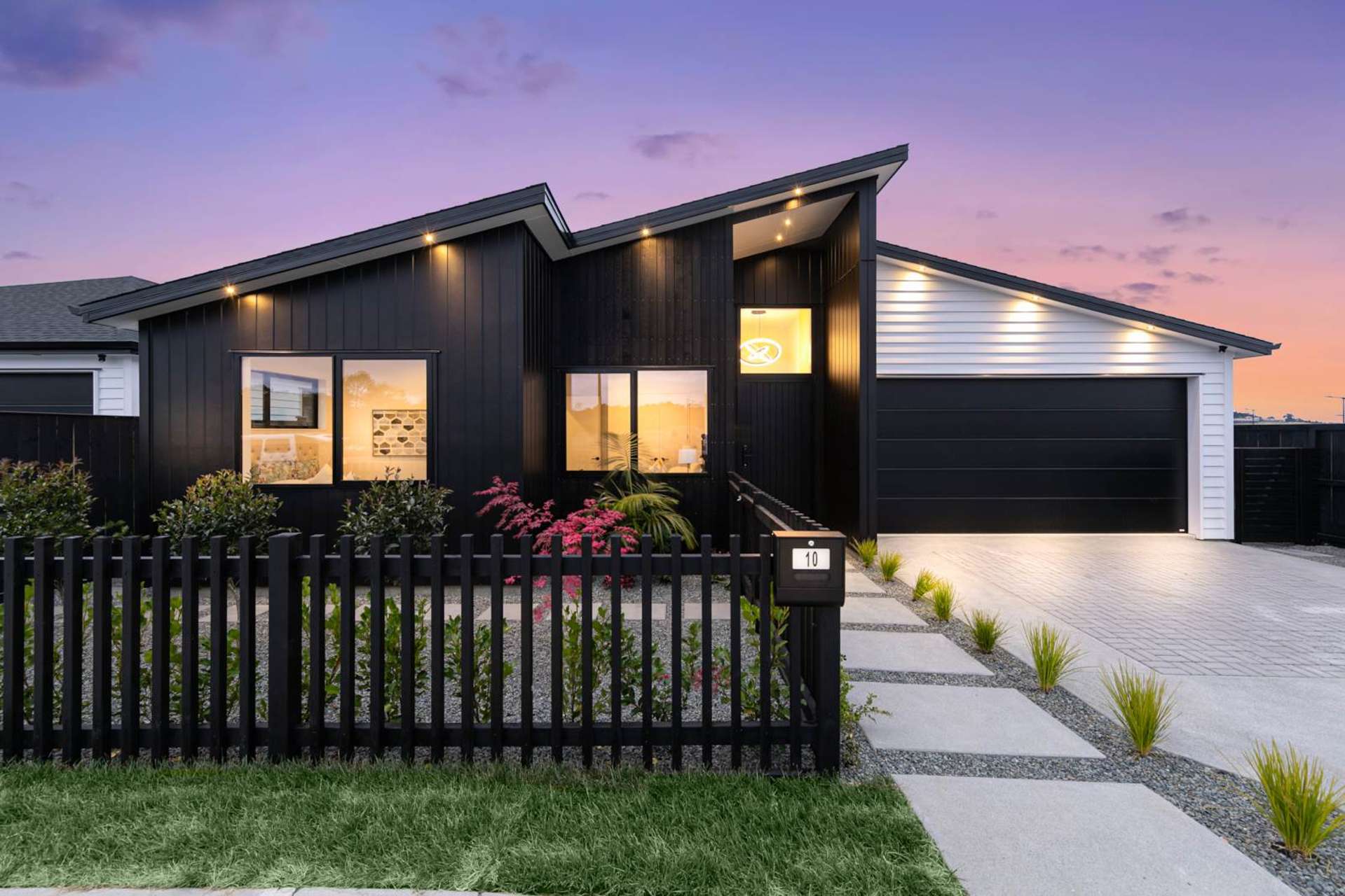 10 Tipu Crescent Wainui_0