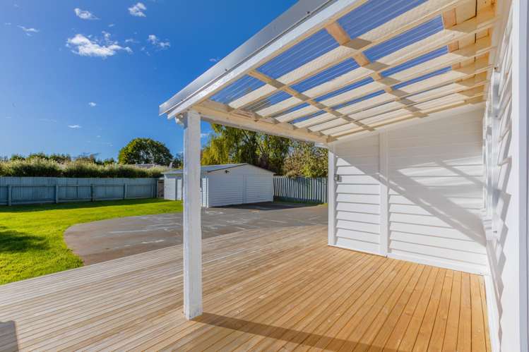 23 Dee Street Otane_13