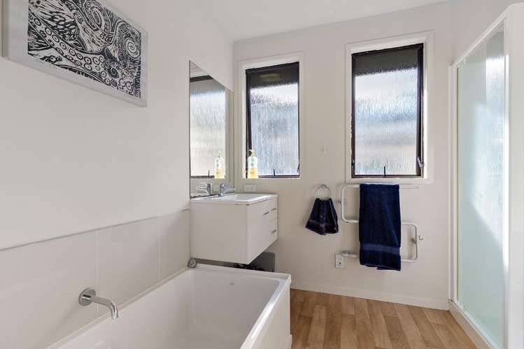 4/42 Fairlands Avenue Waterview_7