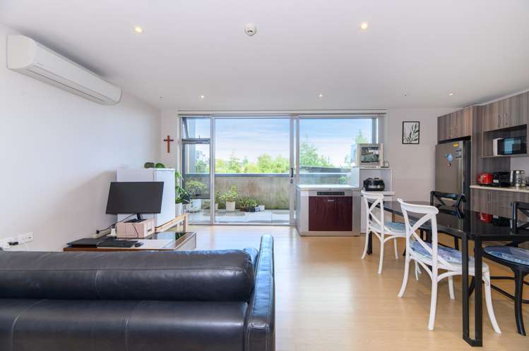 106/25 Don Mckinnon Drive_0