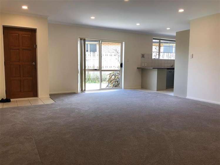 16 Nykki Place Papakura_3