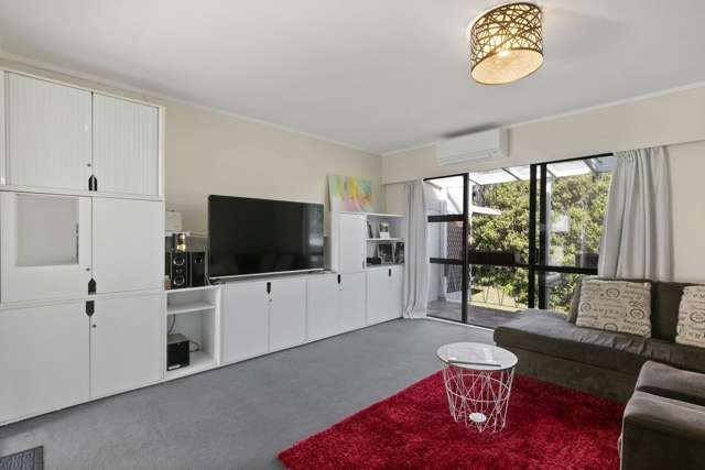 12/31 Blease Street New Lynn_1