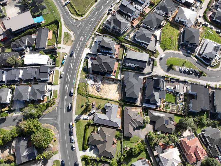 39 Spencer Road Oteha_6