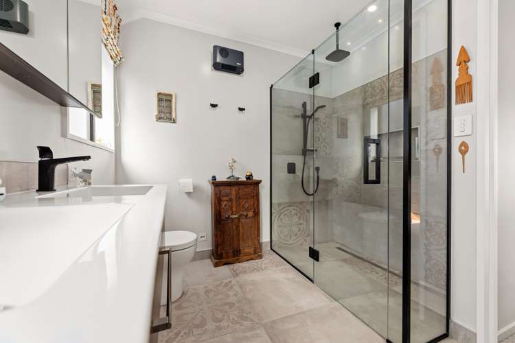 1 Corsair Crescent Burleigh_10