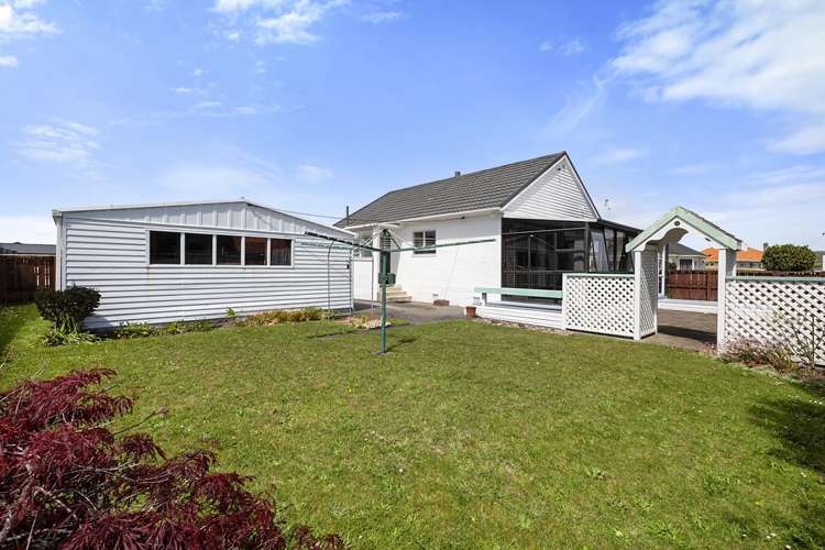 63 Wrantage Street Westown_2