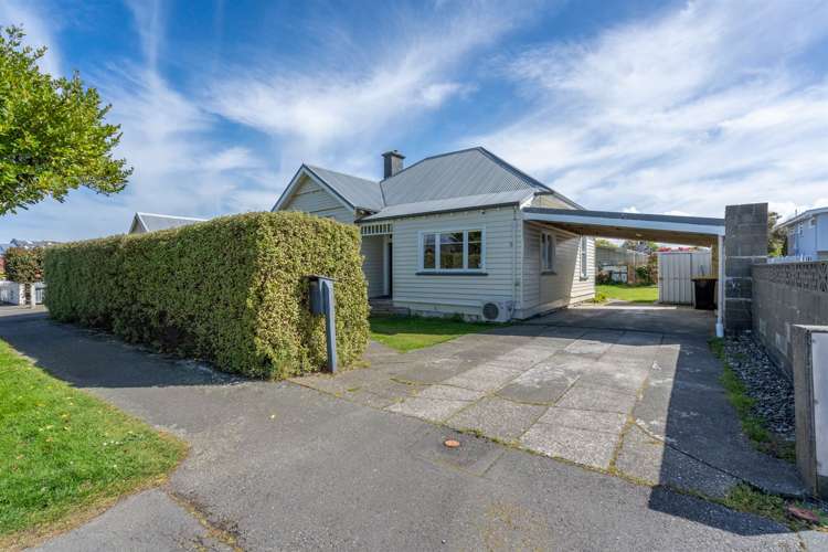 12 Avenal Street Avenal_13