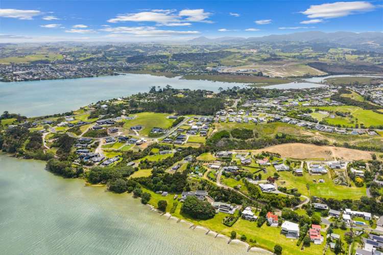 3 Shipwreck Way Mangawhai Heads_46