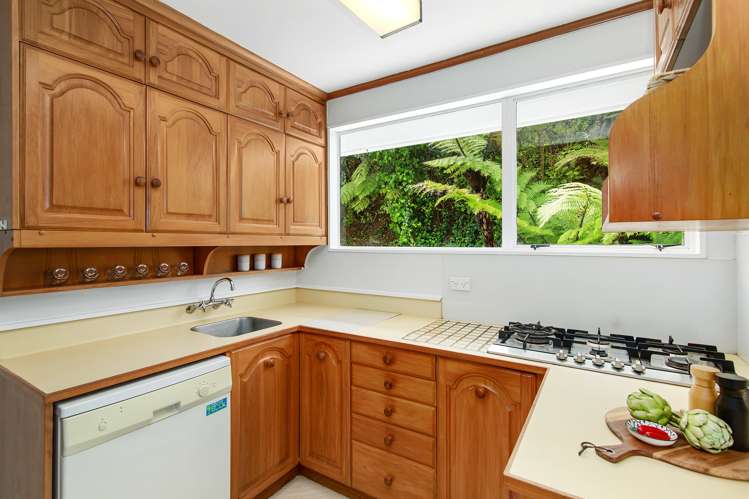 8 Westhaven Drive Tawa_6