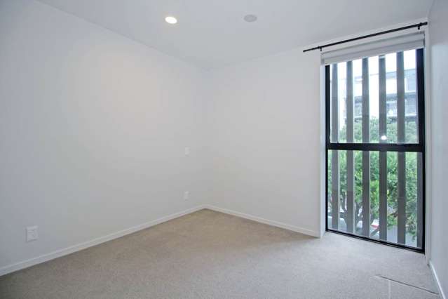 102/3 Bluegrey Avenue Stonefields_3