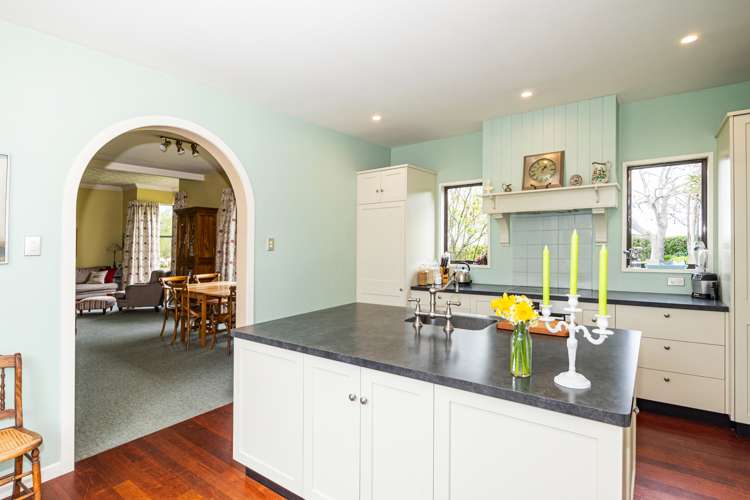 876 Rolling Ridges Road Levels Valley_14