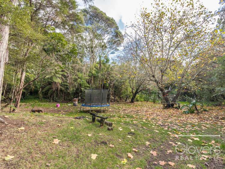 62 Woodfern Crescent Titirangi_10