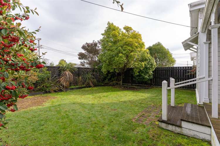 20 Devon Street Solway_15